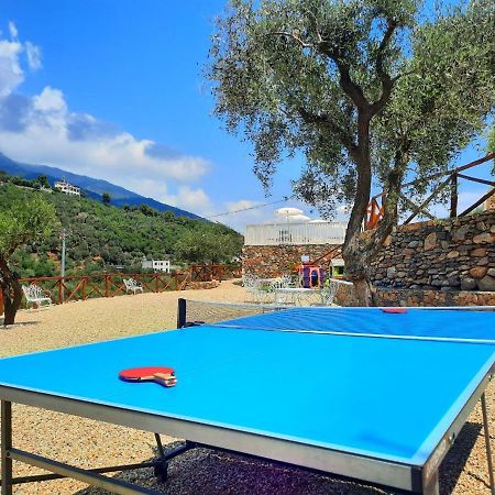 Agriturismo Monte Acuto - Natura, Mare & Relax In Piscina تويرانو المظهر الخارجي الصورة