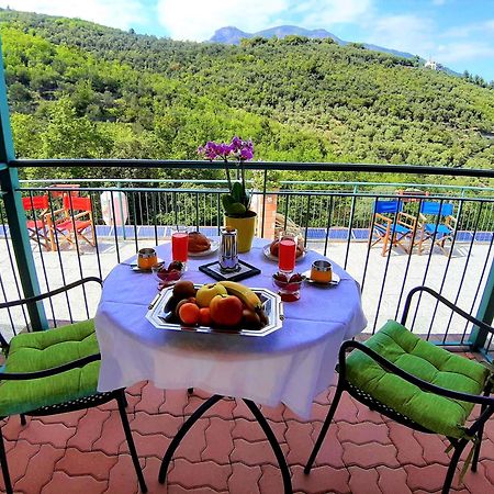 Agriturismo Monte Acuto - Natura, Mare & Relax In Piscina تويرانو الغرفة الصورة