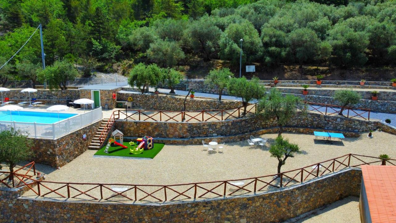 Agriturismo Monte Acuto - Natura, Mare & Relax In Piscina تويرانو المظهر الخارجي الصورة